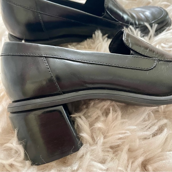 y2k black leather Naturalizer block heel loafers with a square toe in size 5.5 - Picture 5 of 8